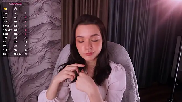 ElizabethMilller  online show from February 2026 10:29:01 PM