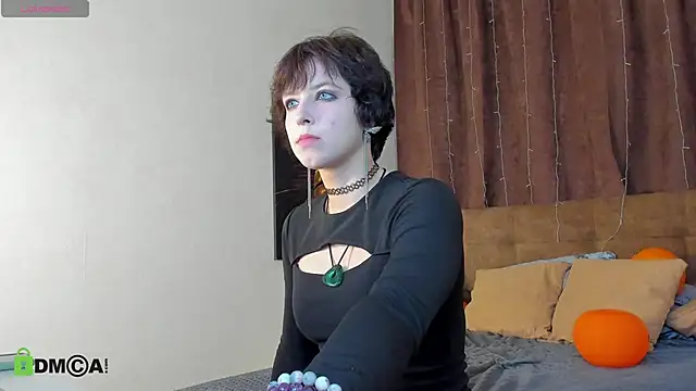 Snapshot of Sara_Frayer chatting on October 2025 09:44:01 AM Sara Frayer online show from October 2025 09:44:01 AM