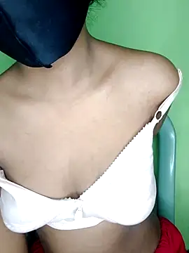 hottywife-03 online show from April 2026 02:18:02 PM