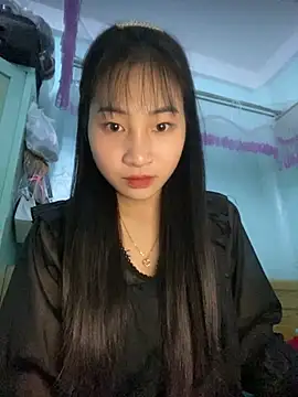 banlinh004 online show from November 2025 09:20:01 AM