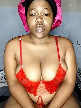Snapshot of SweetJuicyPussy97 chatting on October 2025 08:15:02 AM SweetJuicyPussy97 online show from October 2025 08:15:02 AM