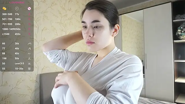 OdellOhlinger online show from October 2025 03:07:01 AM