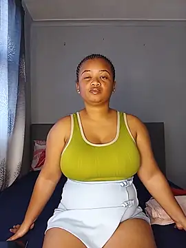 Sultrytits6 online show from May 2026 11:49:01 AM