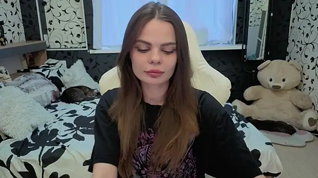 xAlisontiny online show from May 2026 05:19:02 PM