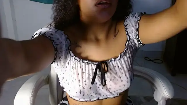 Snapshot of noath15 chatting on October 2025 08:49:01 AM noath15 online show from October 2025 08:49:01 AM