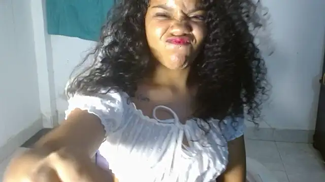 Snapshot of noath15 chatting on November 2025 04:13:01 AM noath15 online show from November 2025 04:13:01 AM