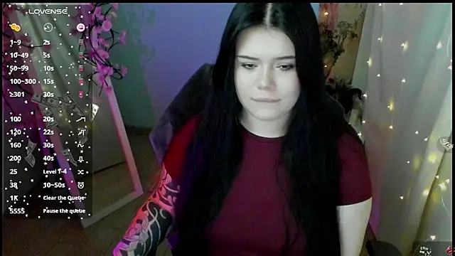 Snapshot of Mona_Esty chatting on April 2026 06:11:02 AM Mona Esty online show from April 2026 06:11:02 AM