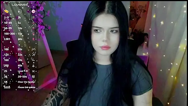 Snapshot of Mona_Esty chatting on April 2026 06:11:02 AM Mona Esty online show from April 2026 06:11:02 AM