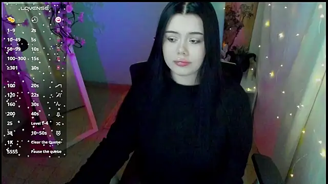 Snapshot of Mona_Esty chatting on May 2026 06:30:01 AM Mona Esty online show from May 2026 06:30:01 AM