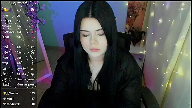 Snapshot of Mona_Esty chatting on May 2026 10:36:01 AM Mona Esty online show from May 2026 10:36:01 AM