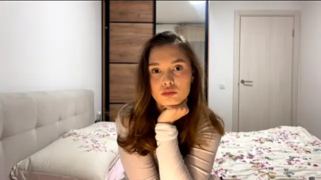KellieErck online show from October 2025 06:15:02 PM