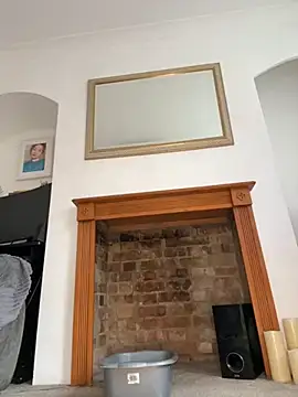 MimiMaee online show from November 2025 12:26:01 PM