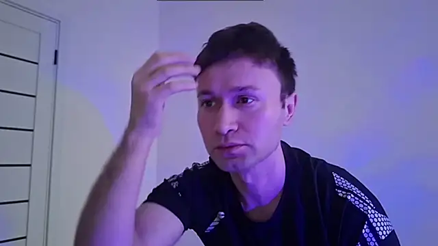 Rustim2000 online show from January 2026 11:15:02 AM