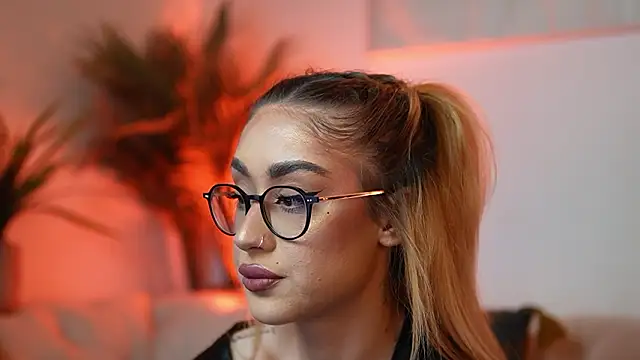 AileenKiss online show from March 2026 09:40:02 PM