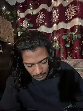 Ujjwallkumar0069 online show from March 2026 04:32:02 PM