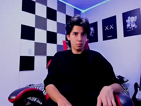 jeycobb online show from October 2025 11:44:02 AM