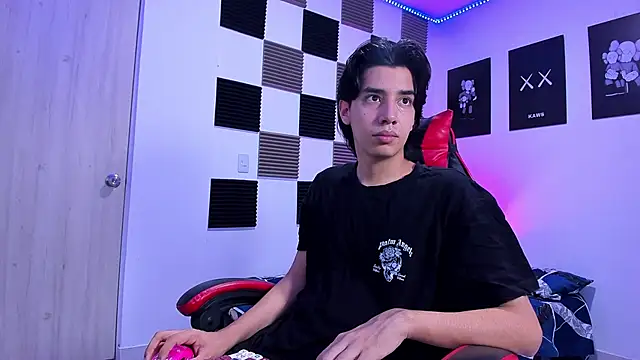 jeycobb online show from February 2026 11:43:02 AM