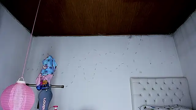 Snapshot of shannon_kinne_ chatting on May 2026 10:14:02 PM shannon kinne online show from May 2026 10:14:02 PM
