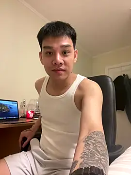 Snapshot of latava chatting on October 2025 04:28:01 PM latava online show from October 2025 04:28:01 PM