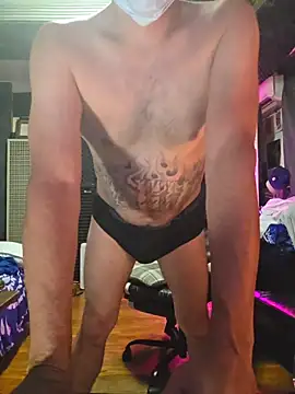 sloppypapi online show from November 2025 07:35:01 PM