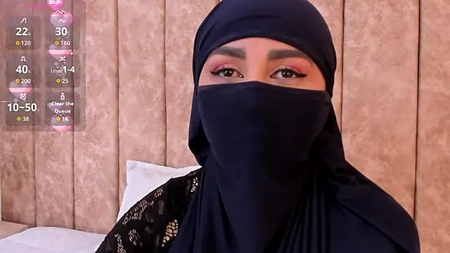 Snapshot of _alishaa_c chatting on November 2025 02:01:02 AM alishaa c online show from November 2025 02:01:02 AM