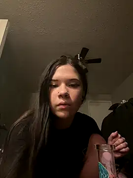 jynx420friendly101 online show from October 2025 05:37:01 AM