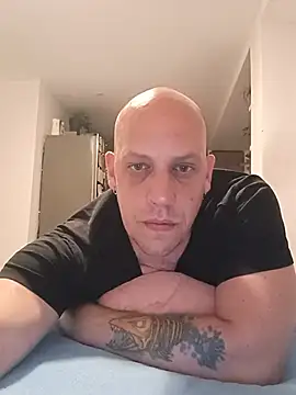 Snapshot of Kobradera1984 chatting on May 2026 09:56:02 PM Kobradera1984 online show from May 2026 09:56:02 PM