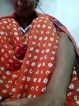 Hotty-romi3 online show from November 2025 04:00:01 AM