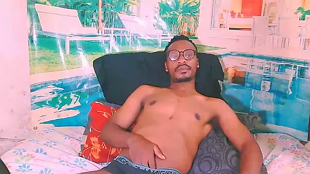 EbonyTiger69 online show from March 2026 05:39:01 PM