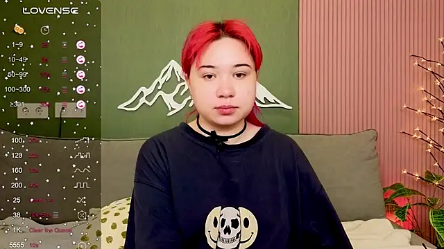 Klee Love online show from October 2025 04:13:01 AM