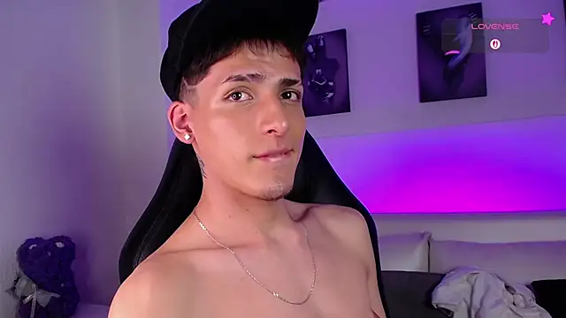 MateoMitchell online show from February 2026 05:11:01 AM