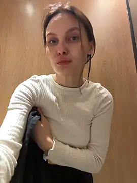 Snapshot of Marie_Brandy chatting on October 2025 02:15:02 PM Marie Brandy online show from October 2025 02:15:02 PM