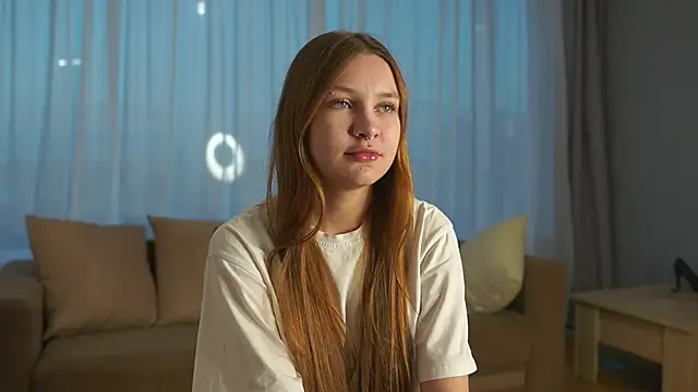 Snapshot of MarindaRuud chatting on October 2025 01:10:01 PM MarindaRuud online show from October 2025 01:10:01 PM