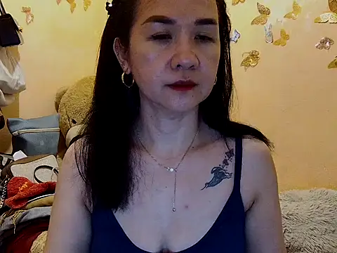 KissHott online show from November 2025 10:26:01 AM