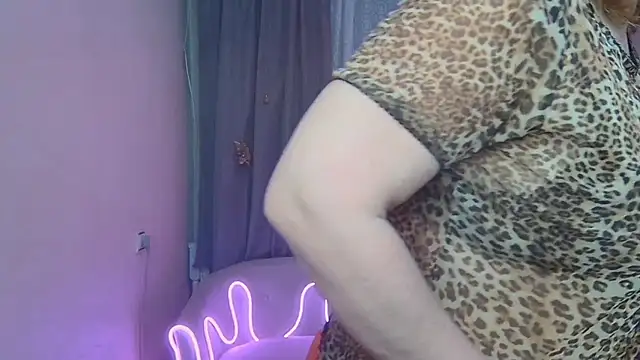 VestaWoody online show from January 2026 07:24:01 AM