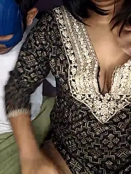 Dark Chocoxxx online show from November 2025 03:45:02 PM