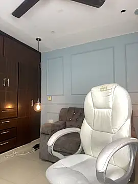 Rose monroee online show from March 2026 07:39:01 PM