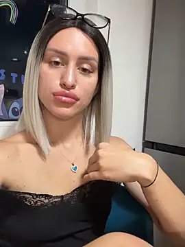 SelinaRosee online show from October 2025 11:03:02 PM