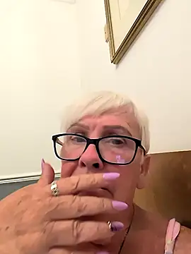 Playful MILF Demi online show from July 2026 11:00:01 PM