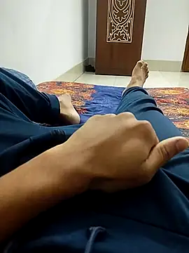 tanvir 17  online show from October 2025 10:07:01 PM