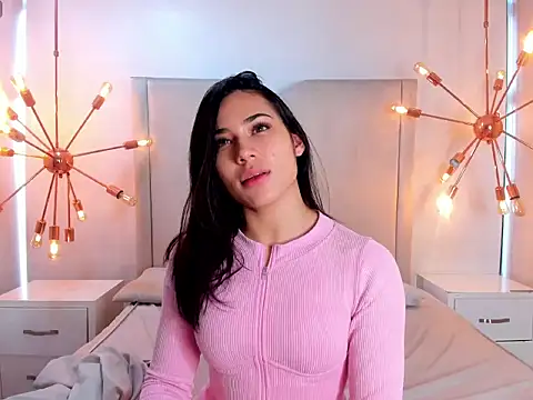 Snapshot of GeorginaFit chatting on March 2026 12:00:02 PM GeorginaFit online show from March 2026 12:00:02 PM