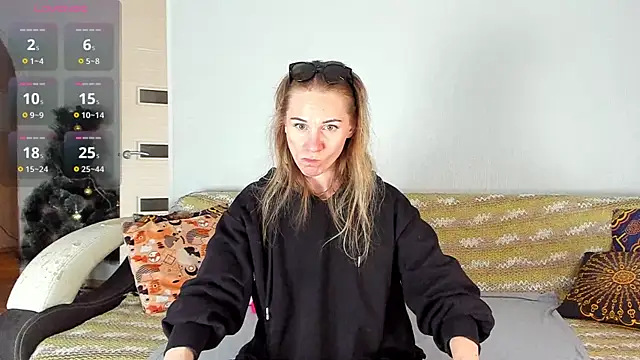 Amalia Mio online show from April 2026 08:33:02 AM