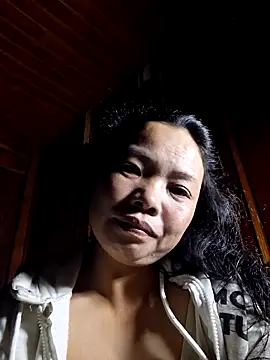 miomio-12 online show from October 2025 02:25:02 PM