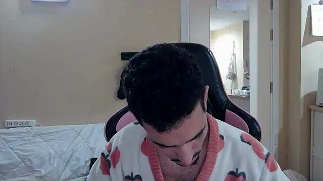 Snapshot of junokun22 chatting on November 2025 07:04:01 PM junokun22 online show from November 2025 07:04:01 PM