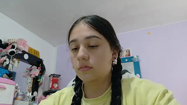 Snapshot of KOREN_JALAA chatting on March 2026 09:40:01 PM KOREN JALAA online show from March 2026 09:40:01 PM