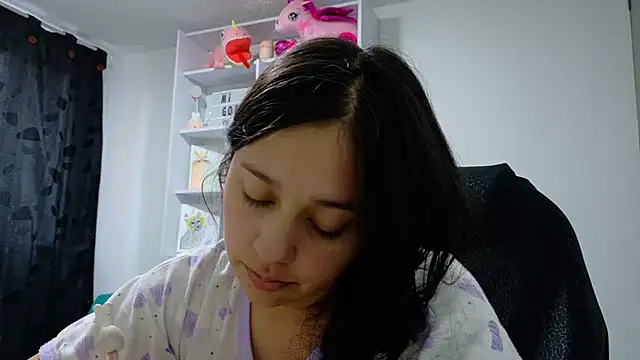 Snapshot of KOREN_JALAA chatting on April 2026 10:37:02 PM KOREN JALAA online show from April 2026 10:37:02 PM