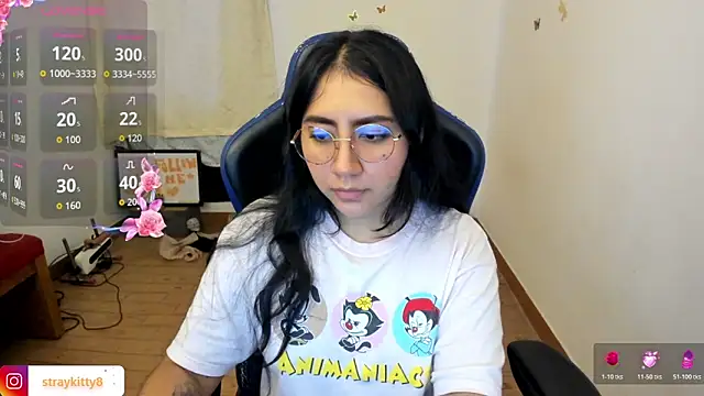 LoveLyy- online show from February 2026 04:32:01 PM