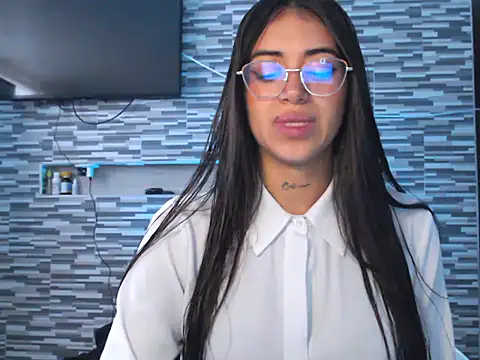 Carla Bennett   online show from October 2025 11:36:02 AM