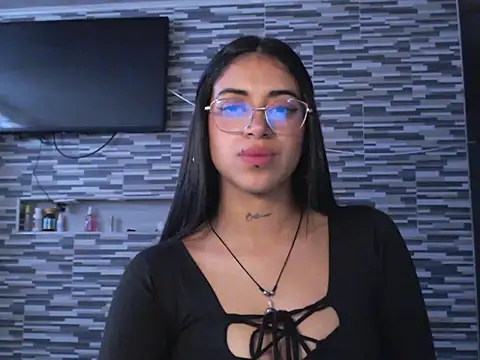 Carla Bennett   online show from November 2025 11:43:02 AM