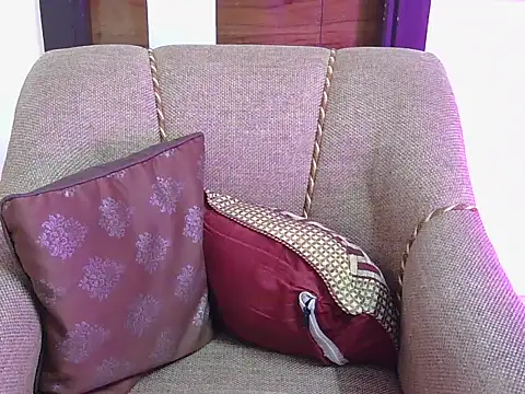 cute zaraa online show from January 2026 06:07:02 AM